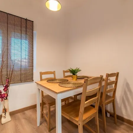 Casa Lopez אבילס