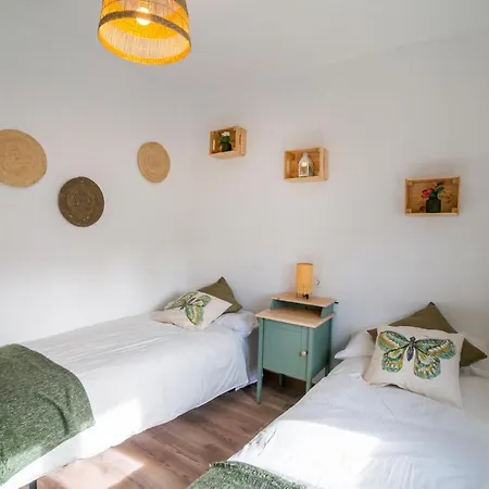 Casa Lopez Bed & Breakfast Aviles